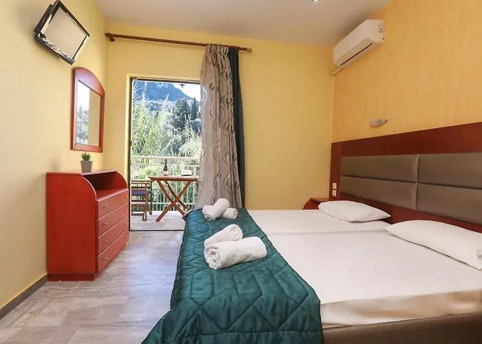 Kerkyra Beach Hotel & Apartments